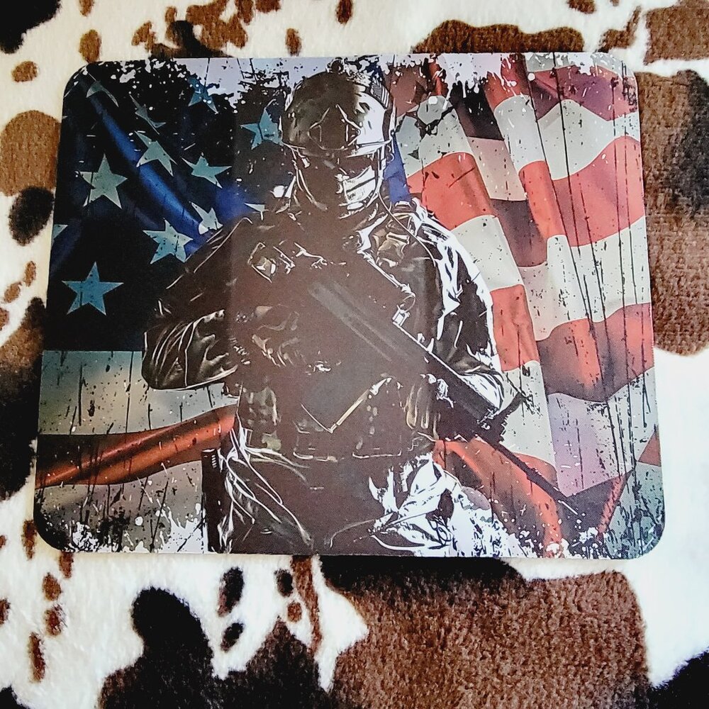 USA Flag Soldier Computer Mouse Pad